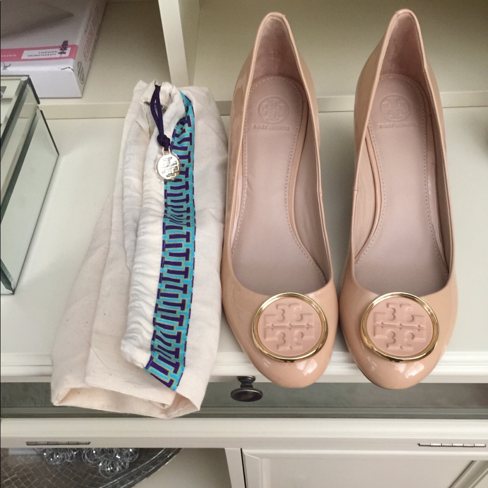 Tory Burch size 10 wedges